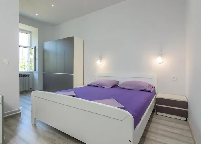 With Wifi - 14582 Póla